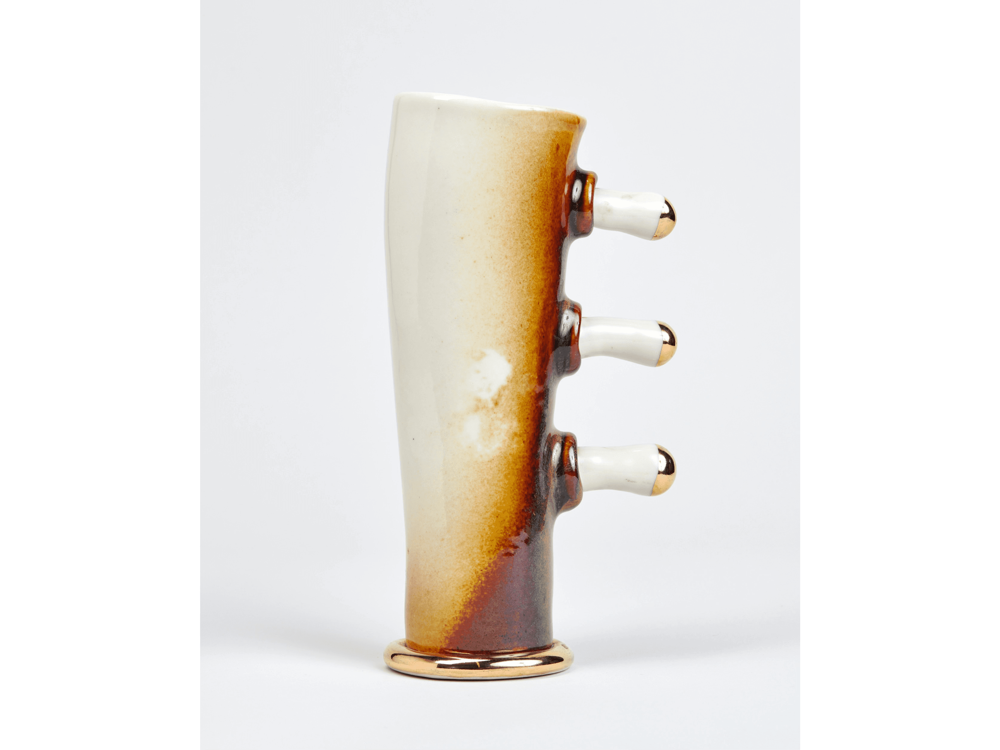 Pam Herd, Porcelain Mug (c. 1978). Porcelain, gold luster