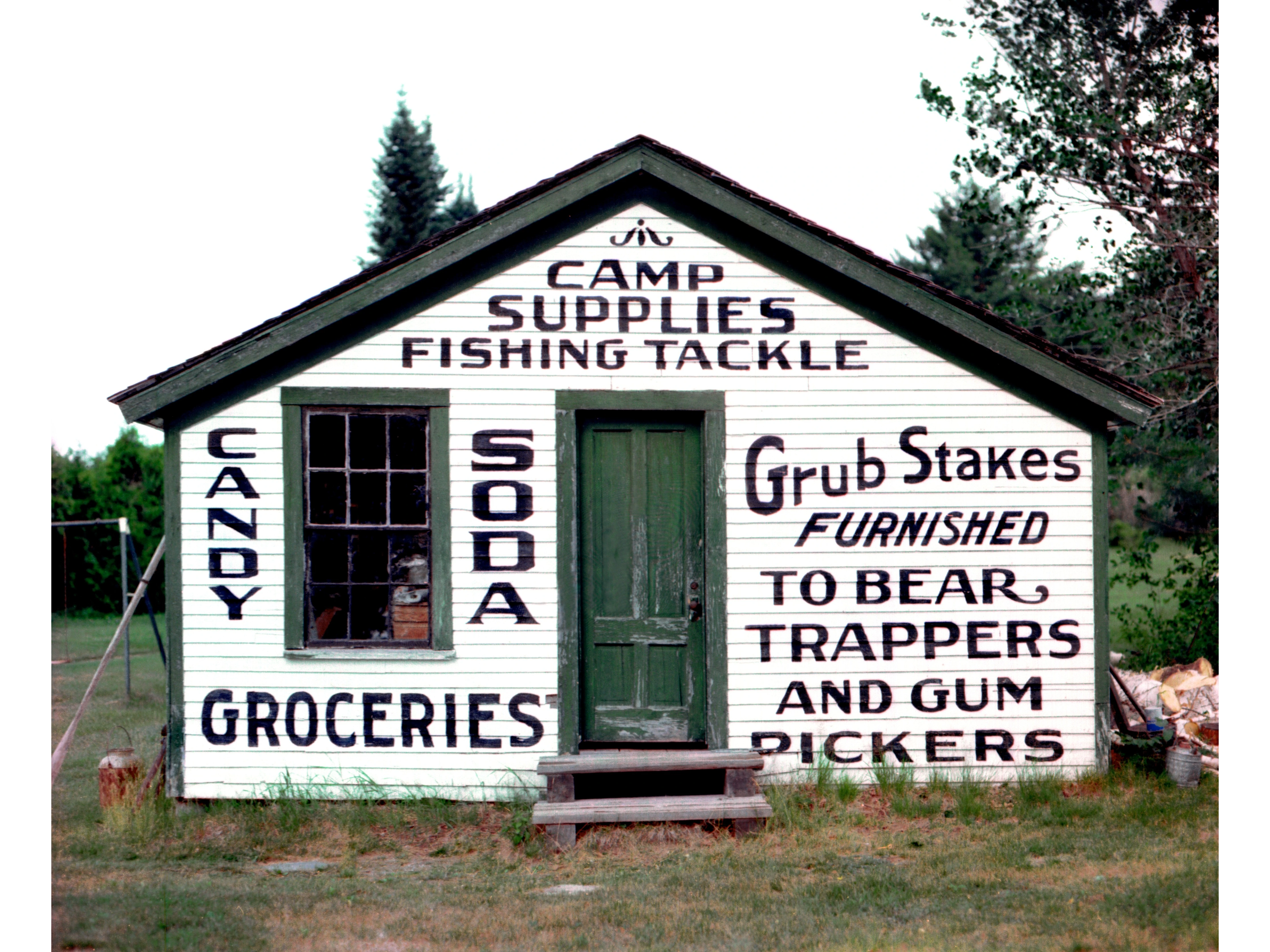 Hank O’Neal, Grub Stakes Furnished, Packard’s Camps, Sebec, 1977. Photograph (vintage negative/modern print). Courtesy of the artist