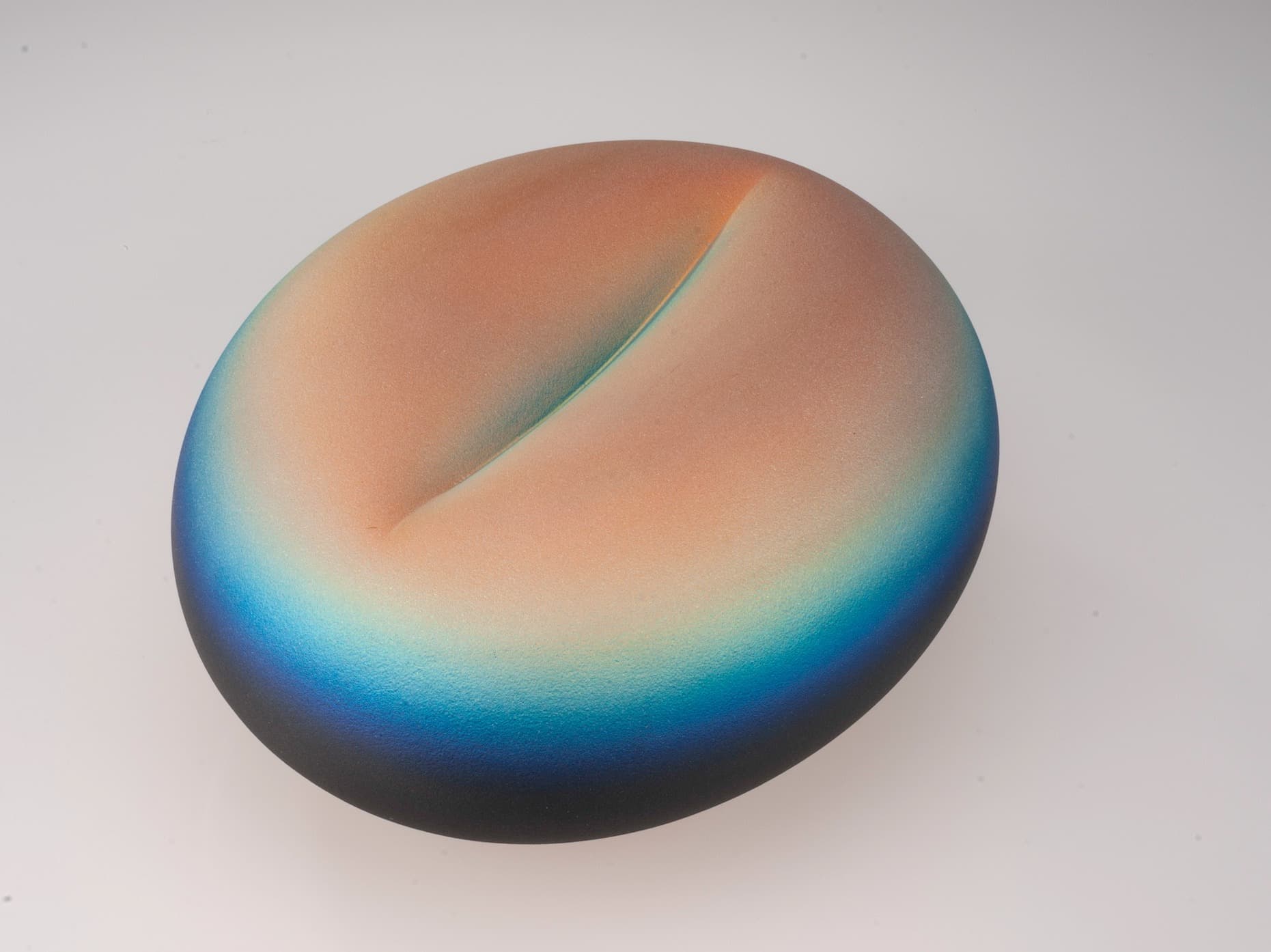 Katherine Gray, Crease, 2018. Sandblasted glass with iridescent coating. Collection of Dr. Karl Salatka